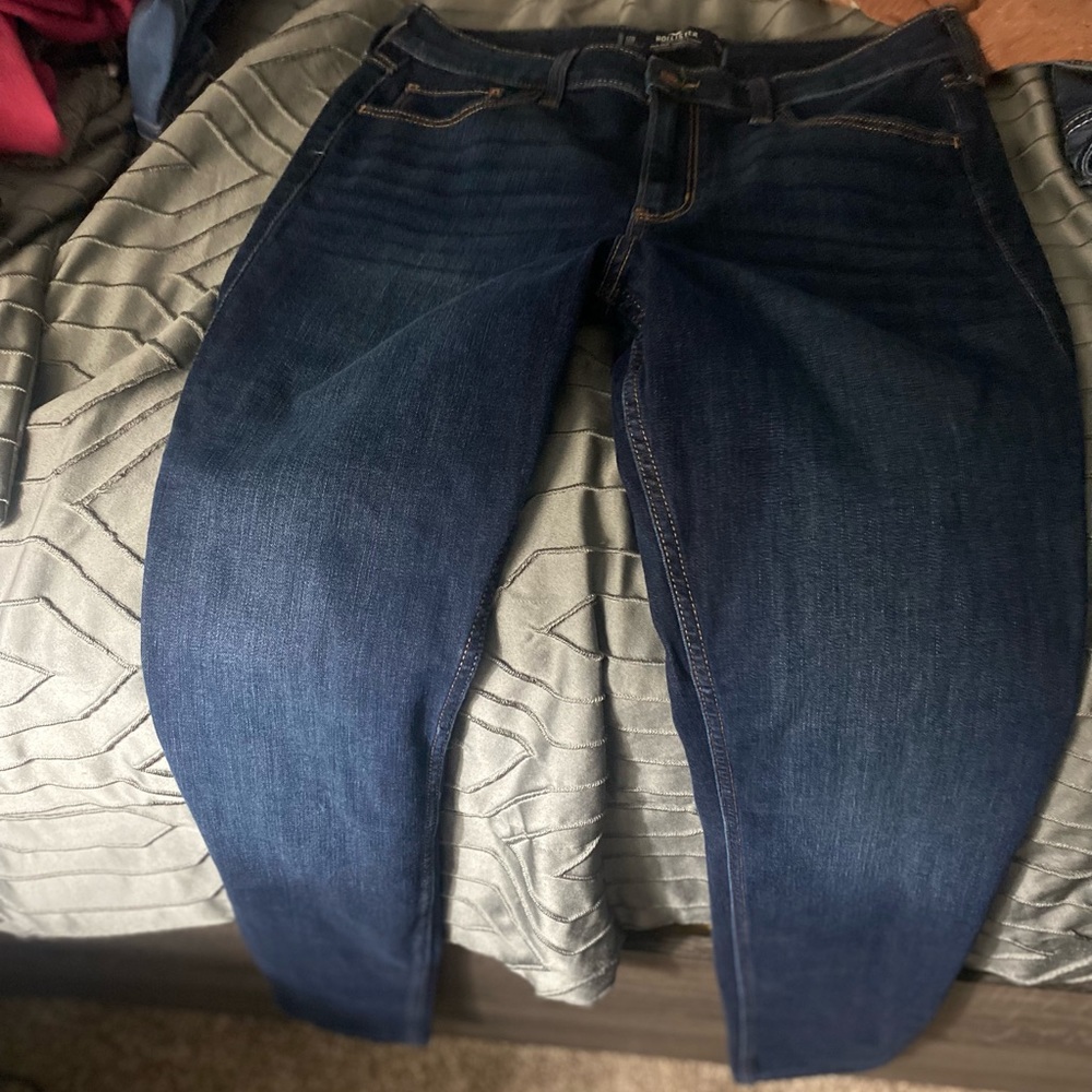 Hollister skinny jeans